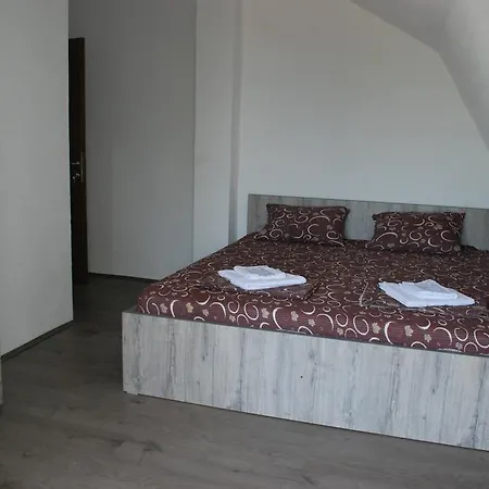Madzar Lejlighed Dojran